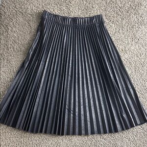 Ginger pleated leather skirt